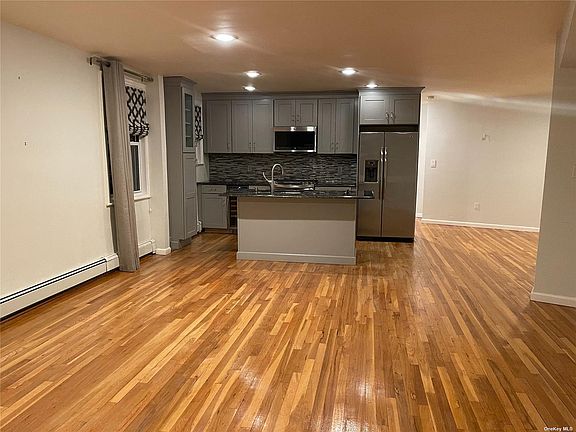 4th image of 111 S Centre Ave APT 3MM