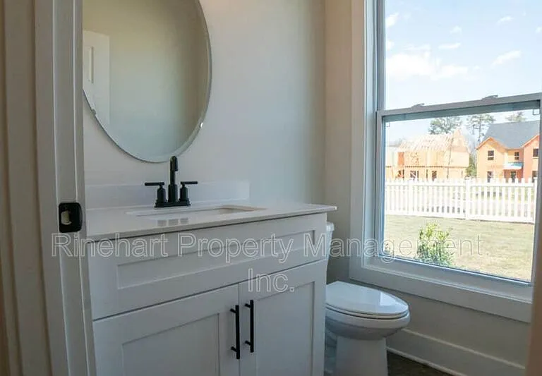 515 Harjo Dr — Photo 2