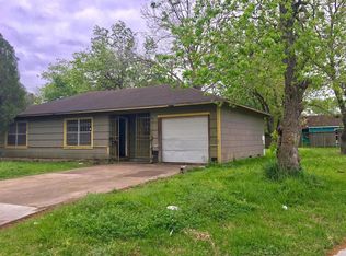 5902 Southgood St, Houston, TX 77033