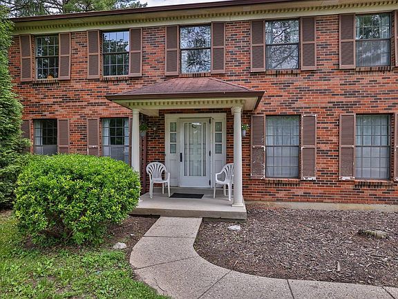 3rd image of 8747 Tanagerwoods Dr