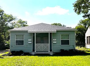 517 Highland Ave #B, Waxahachie, TX 75165