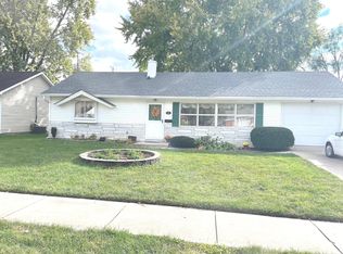14 Sayre Dr, Greenwood, IN 46143