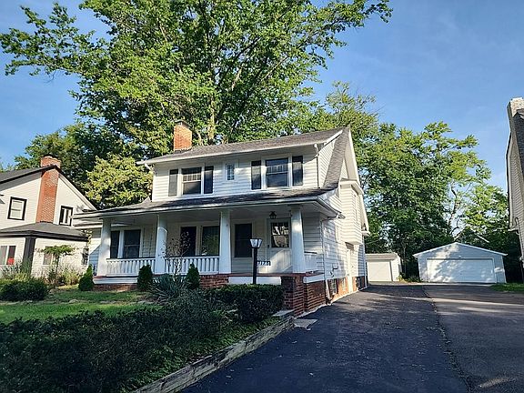 2nd image of 3175 Sycamore Rd