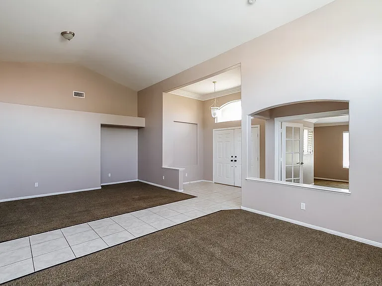 1726 Sabatini Dr — Photo 2