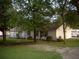 204 Kingdom Hall Rd, Madisonville, KY 42431