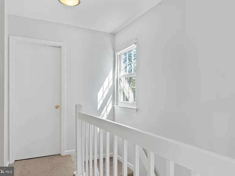 10267 Green Holly Ter — Photo 24