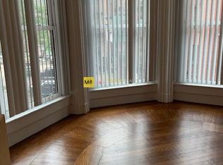 27 1/2 Massachusetts Ave, Boston, MA 02115