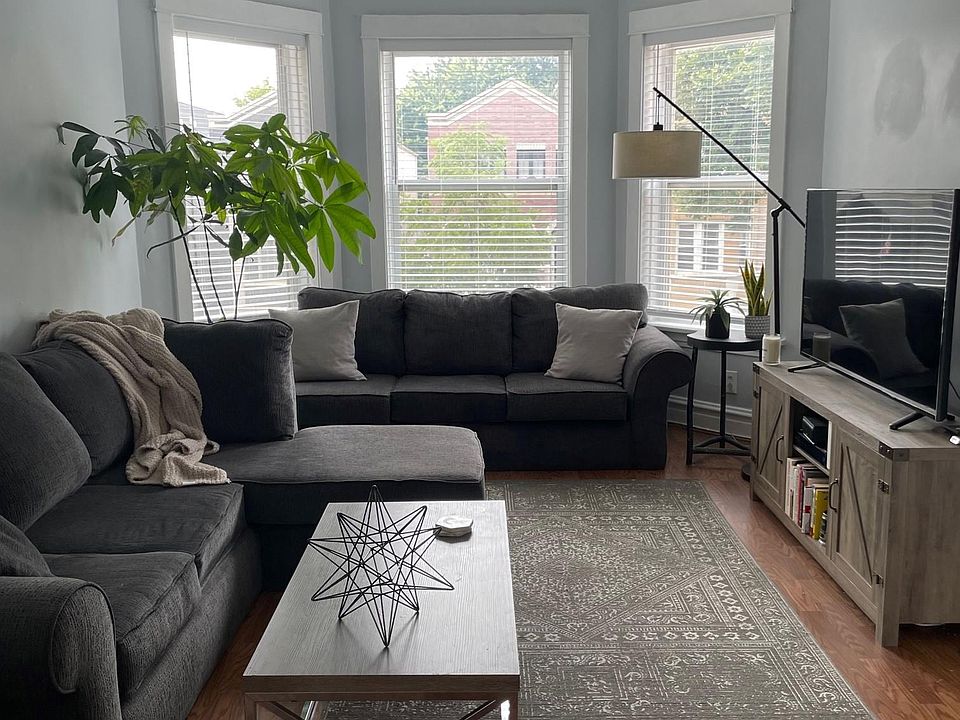 1st image of 2451 N Maplewood Ave APT 2
