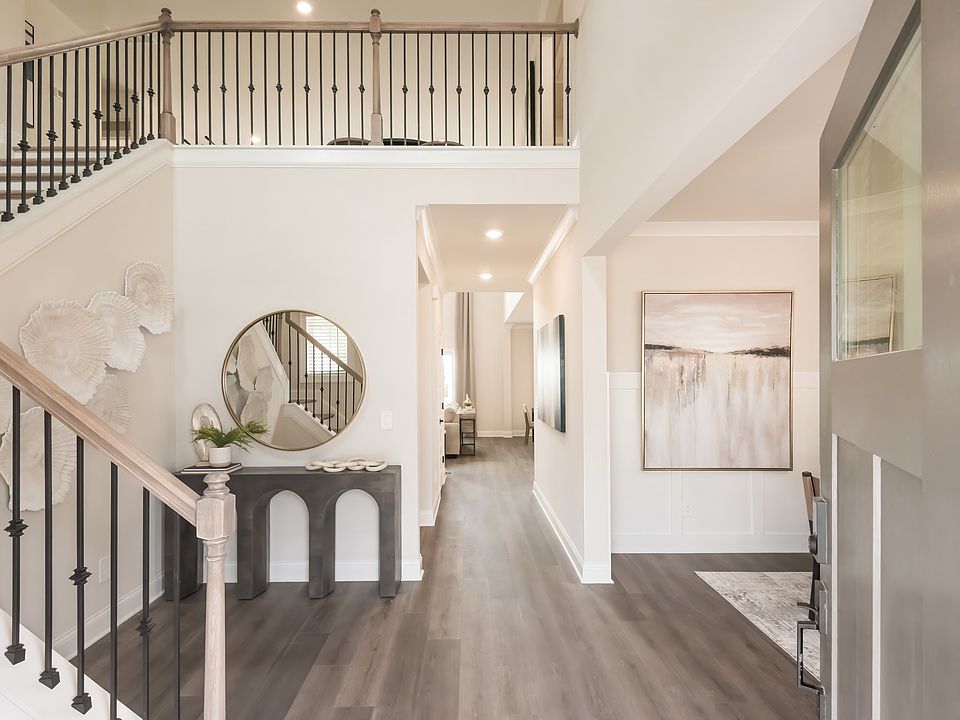 Welcome to the Oakley floorplan modeled at Vines at Mill Creek.