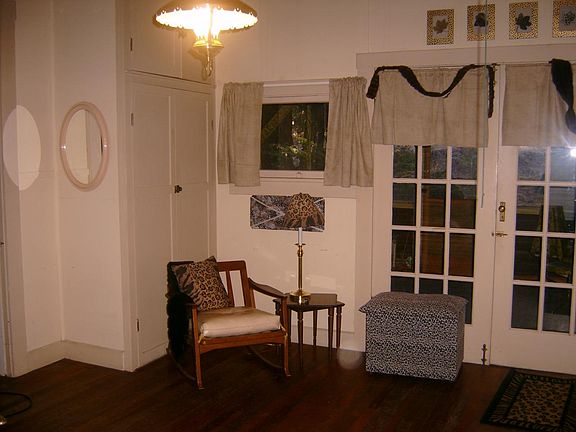 3rd image of 19110 Highway 410 #10