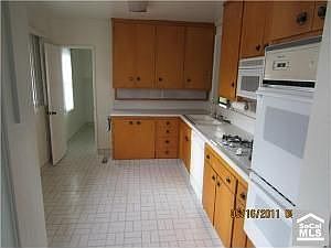 3rd image of 6135 E Huntdale St