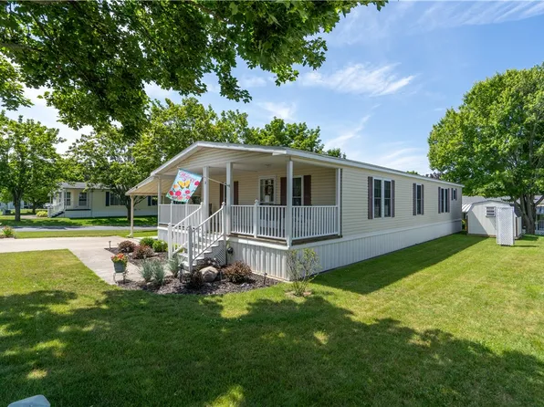 5 Perrys Way, Dansville, NY 14437