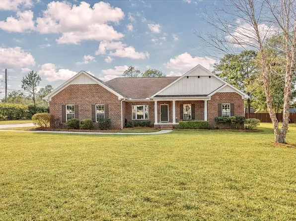 108 Abbey Ct, Dothan, AL 36305