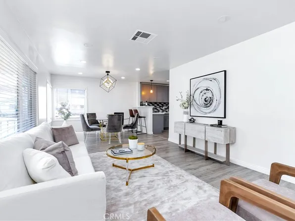 8541-8539 Morehart Ave, Sun Valley, CA 91352