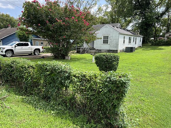 3rd image of 205 Joyner Ave