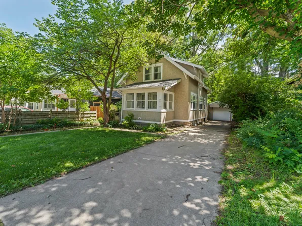 2912 Wood St, Ames, IA 50014