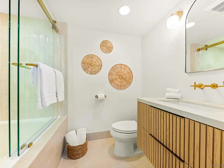 229 Bonair St — Photo 23