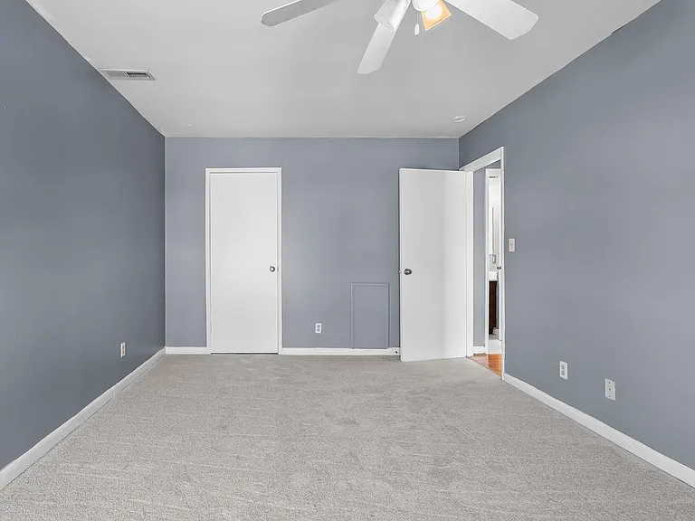 6087 Majors Ln #5 — Photo 4