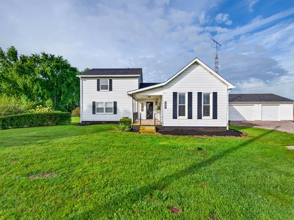 5365 E State St, Columbus, IN 47201