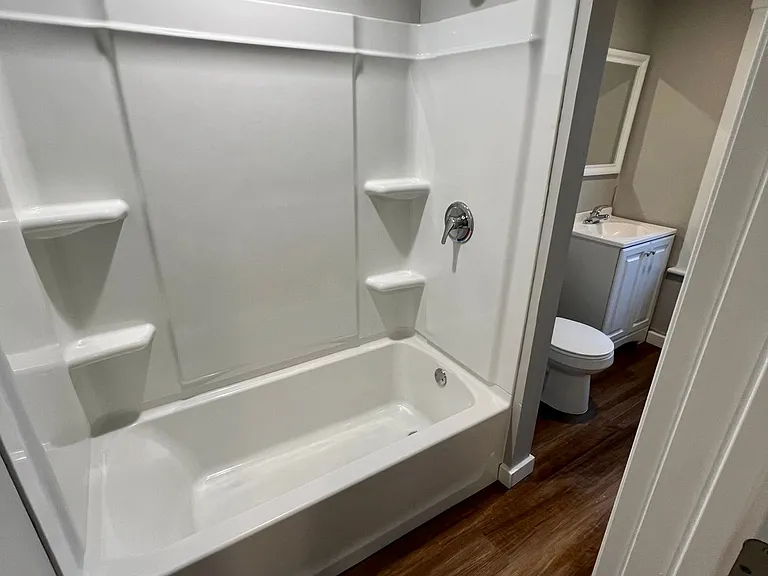 ZB - 208 Scott St — Photo 5