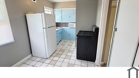 4th image of 2750 Florence Ave #12