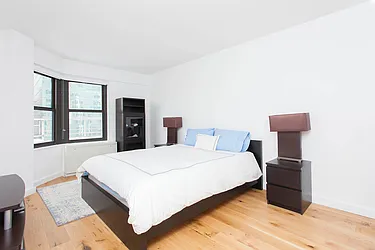 Rented by Olympia House Management