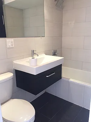 Rented by P Management | media 30