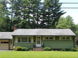 435 Oak St, East Hartford, CT 06118