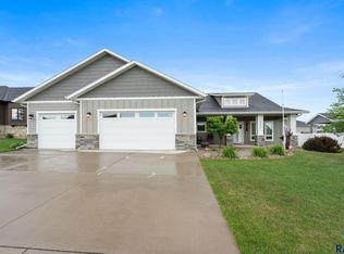 6601 E 33rd St, Sioux Falls, SD 57110