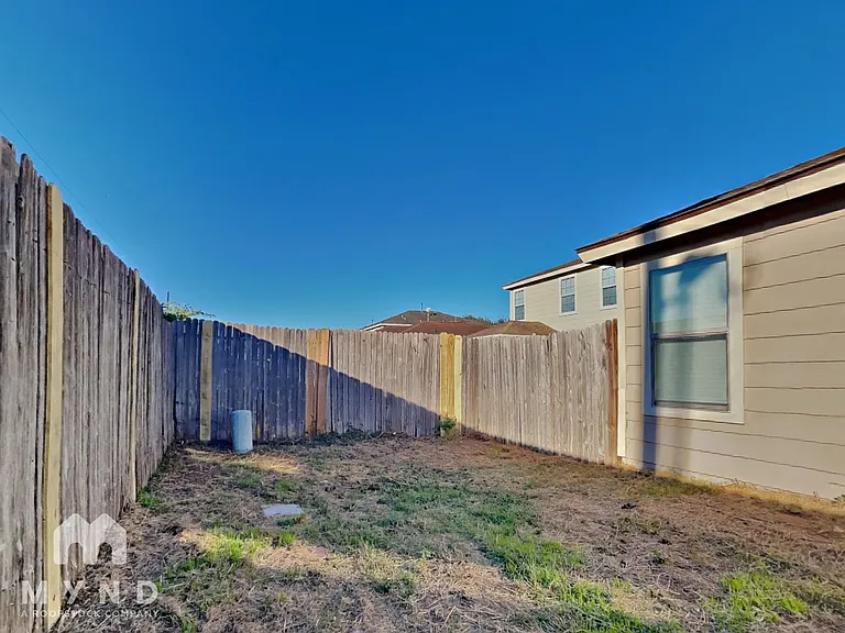 21307 Shadow River Ln — Photo 16