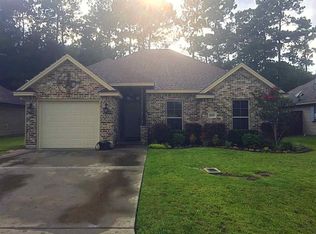 6625 Westwood Village Dr, Lumberton, TX 77657