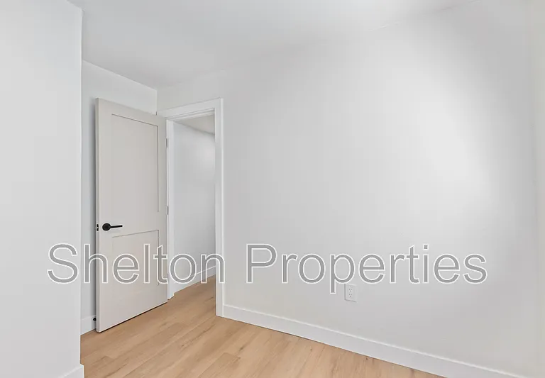 614 N 10th Ave #A — Photo 17