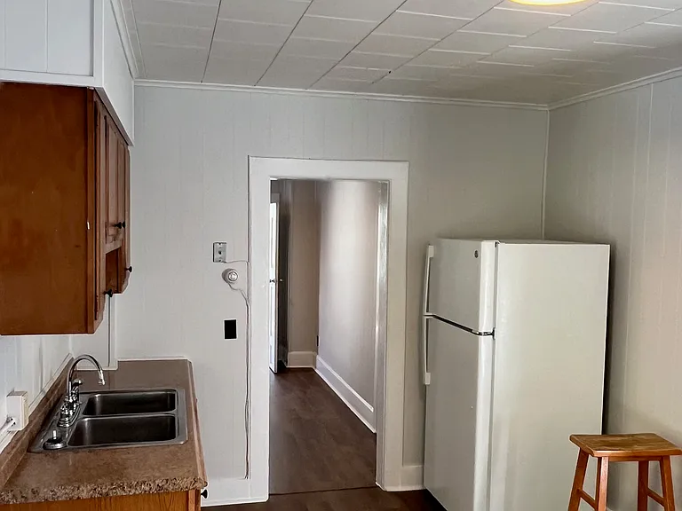 46-50 Peru St #50-2 — Photo 2