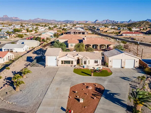 750 Robin Dr, Bullhead City, AZ 86429