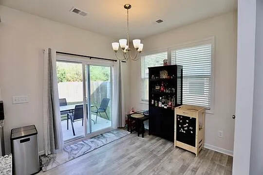 1049 Crescent Moon Loop — Photo 22
