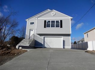 9 Franklin St, Cumberland, RI 02864