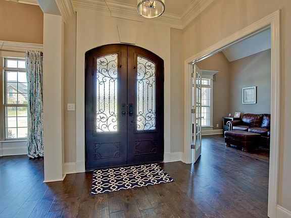 3rd image of 16 Abby Glen Way