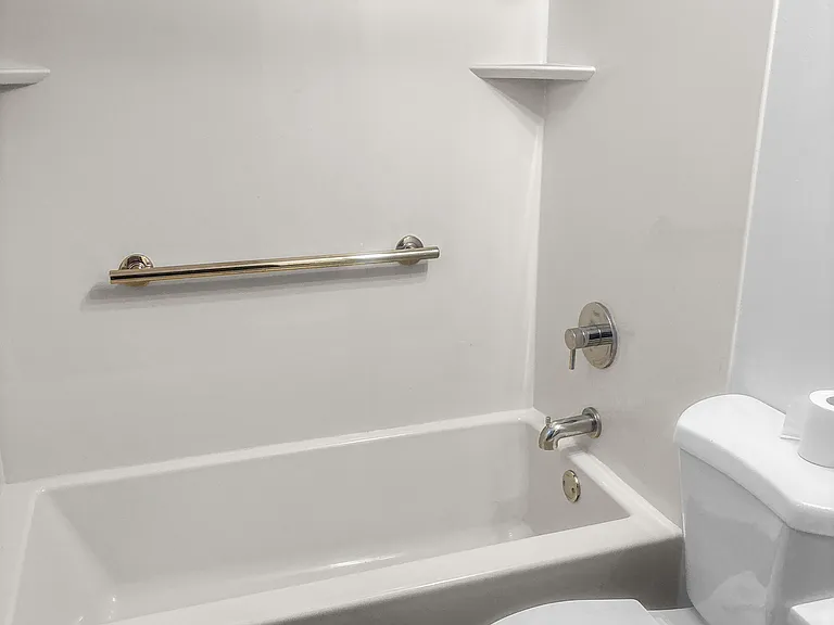 532 Carroll Ave #2 — Photo 28