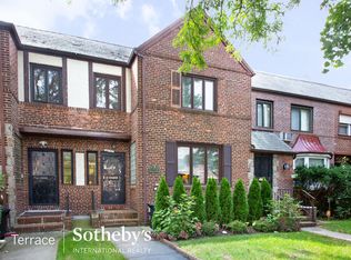 6752 Fleet St, Forest Hills, NY 11375