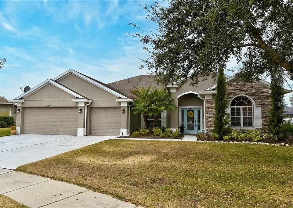 1st image of 33811 Venice Ln