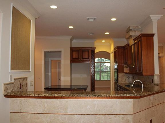 Home For Sale In Paar Estates