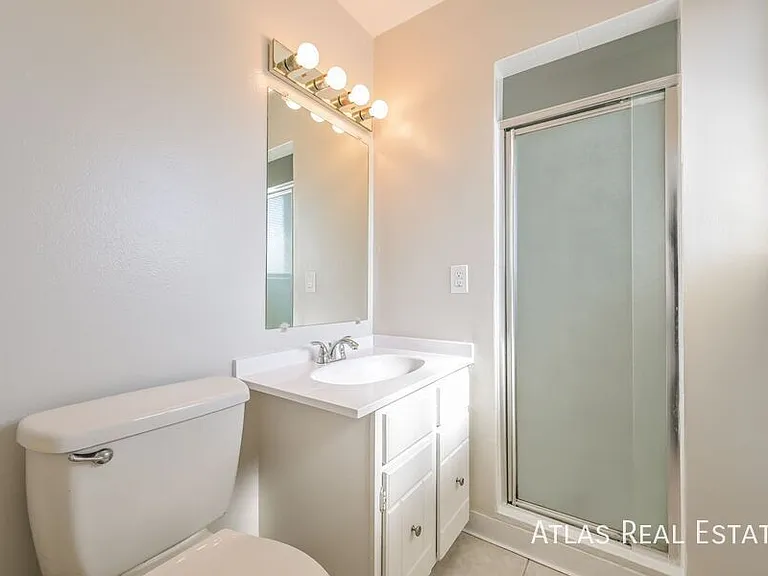 498 W Powers Ave #101 — Photo 5