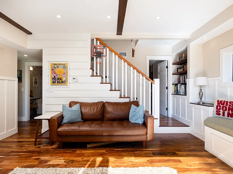 1735 Olive St — Photo 12