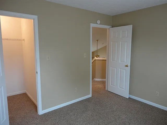 6526 Sparrowood Dr — Photo 13