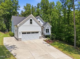 103 Blue Finch Ct, Youngsville, NC 27596