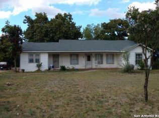 631 Holmgreen Rd, San Antonio, TX 78220