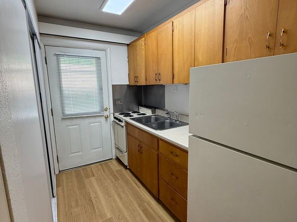 3640 W Dimond Blvd APT 20