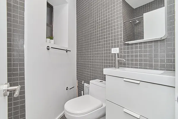 Rented by Corcoran | media 11