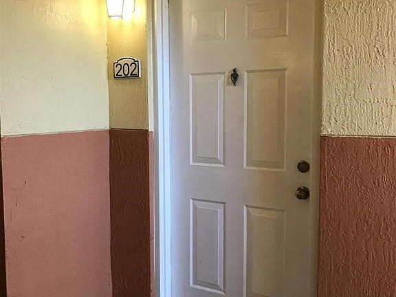 Welcome Home to Unit 202