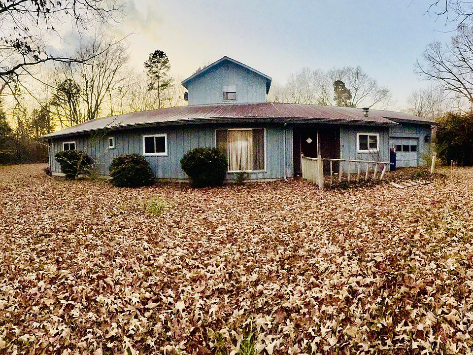 1st image of 131 Weaver Dr